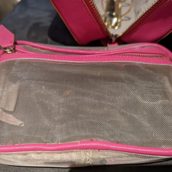 Trish McEvoy Small Make-up Planner - Picture 4 of 11